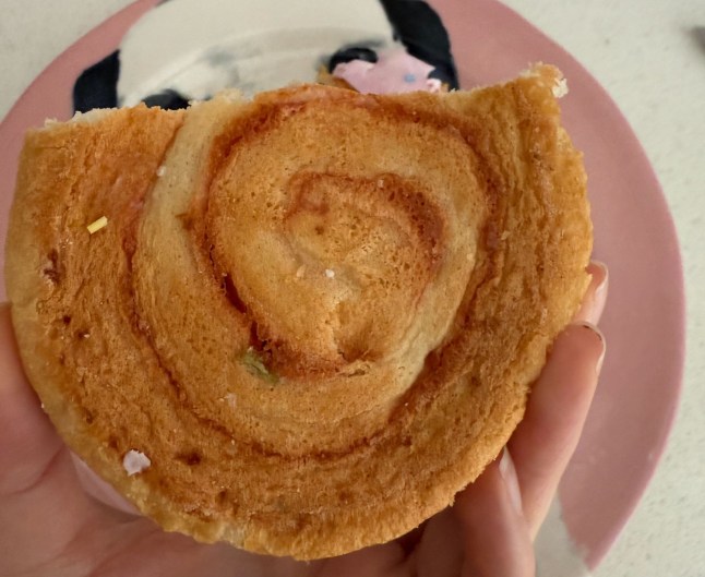 The bottom of the Birthday Cake Bun, showing a pink swirl