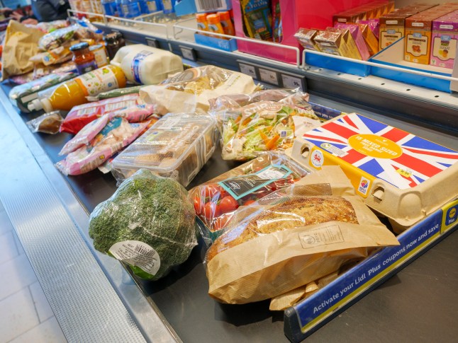 Shopping at Lidl checkout